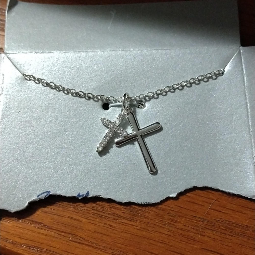 🎄Coss necklace